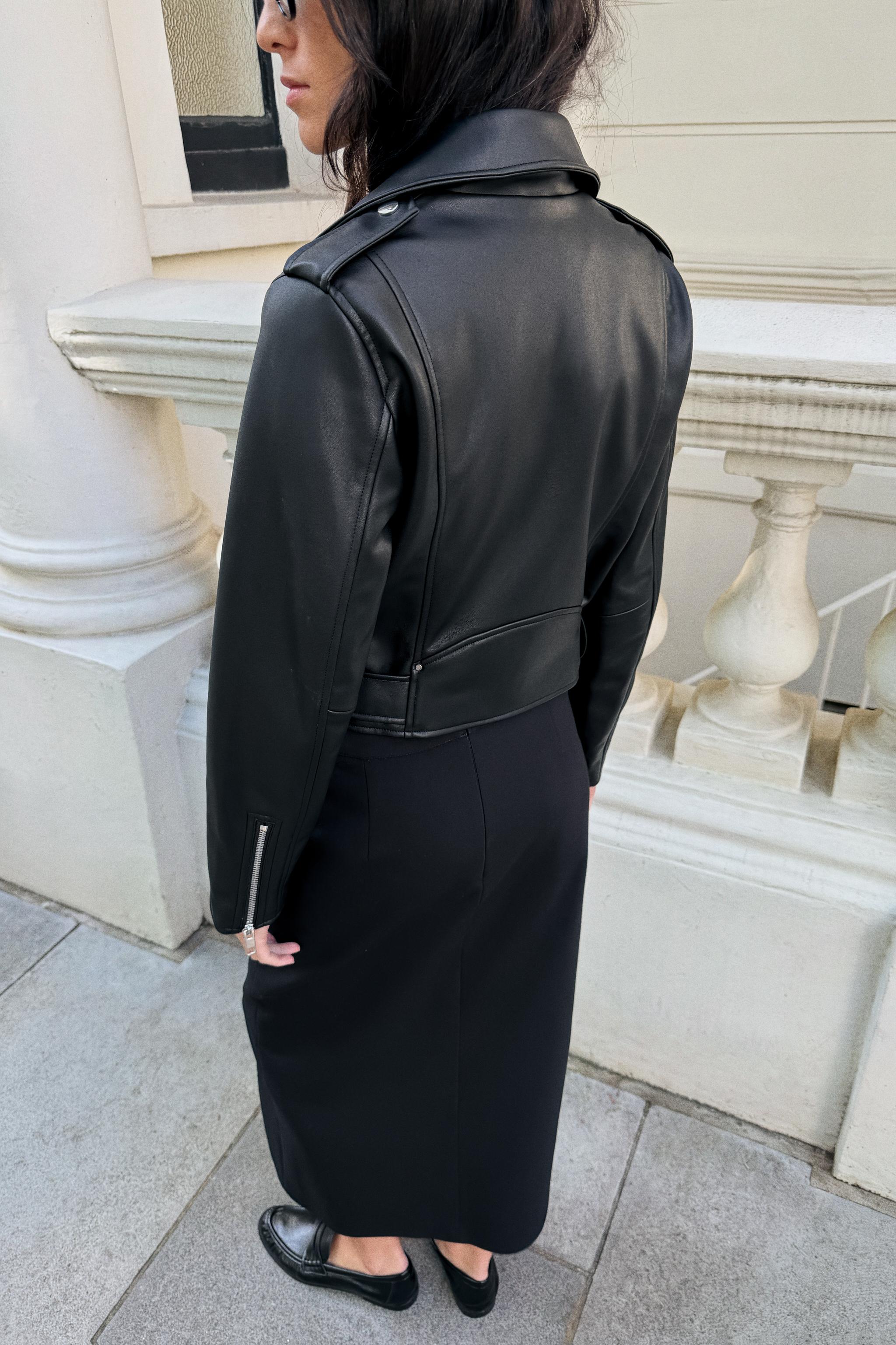 BLOUSON MOTARD COURT EN MATIÈRE SYNTHÉTIQUE